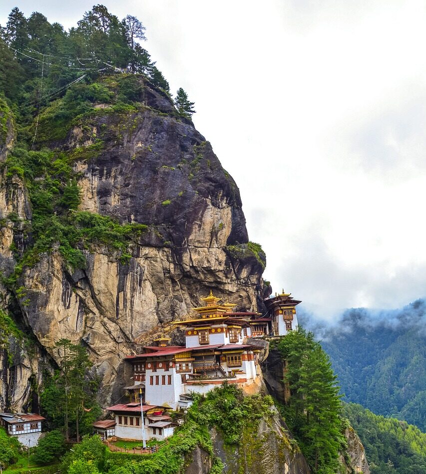 tiger's nest, paro, nature, bhutan, buddhism, monastery, landscape, mountain, taktshang, architecture, tourism